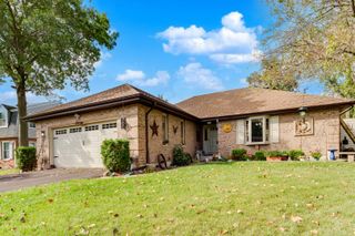 2858 E Bending Creek Trail, Crete, IL 60417