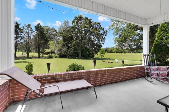 2607 Old Tullahoma Rd, Winchester, TN 37398