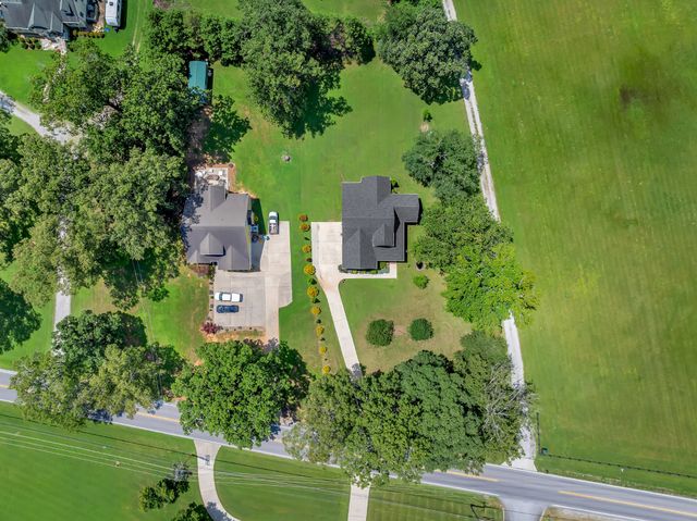2607 Old Tullahoma Rd, Winchester, TN 37398