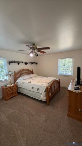 5501 Buxton Ct, Chester, VA 23831