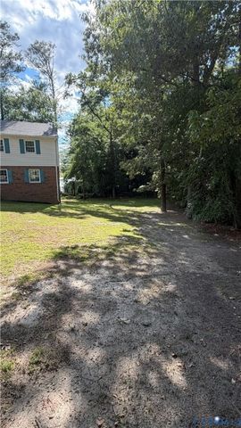 5501 Buxton Ct, Chester, VA 23831
