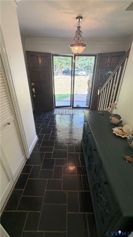 5501 Buxton Ct, Chester, VA 23831