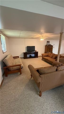 5501 Buxton Ct, Chester, VA 23831
