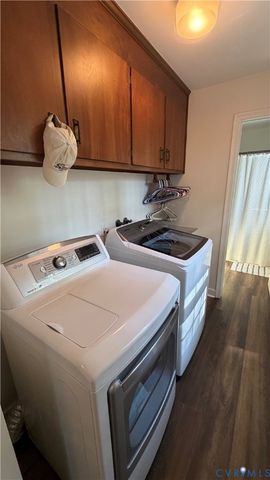5501 Buxton Ct, Chester, VA 23831