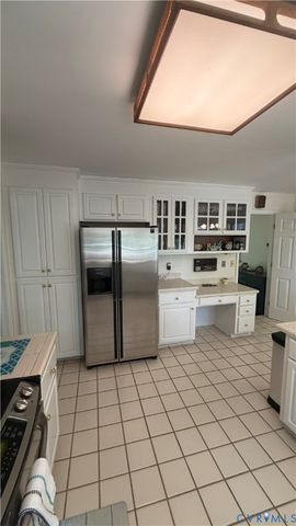 5501 Buxton Ct, Chester, VA 23831