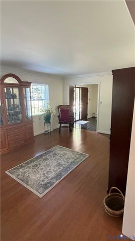 5501 Buxton Ct, Chester, VA 23831