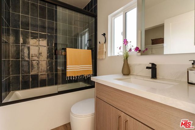 2826 Macon Street, Los Angeles, CA 90065