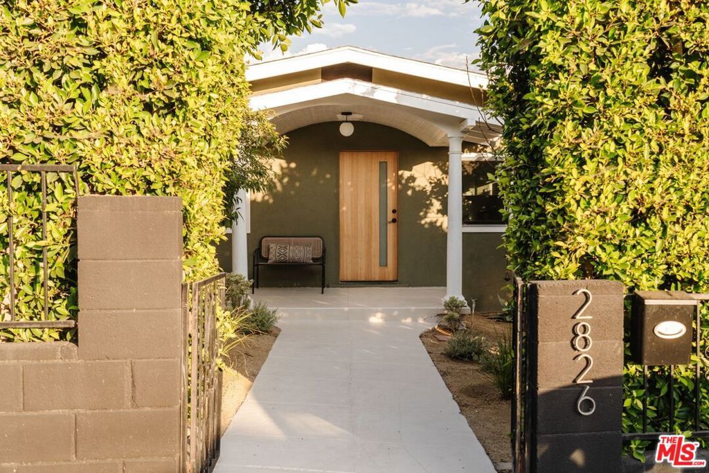 2826 Macon Street, Los Angeles, CA 90065