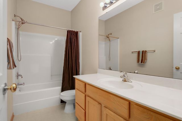 12005 86th Avenue N, Maple Grove, MN 55369