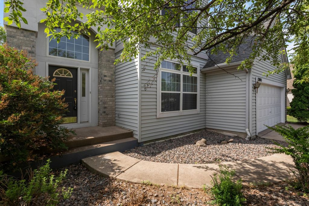 12005 86th Avenue N, Maple Grove, MN 55369 — photo 2