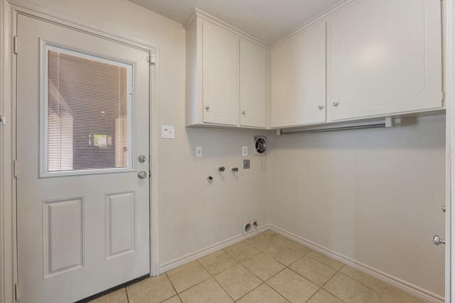 9130 Rangely Drive, Houston, TX 77055