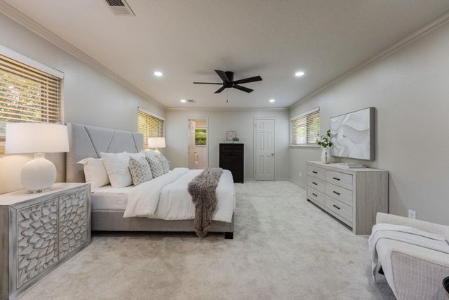 9130 Rangely Drive, Houston, TX 77055