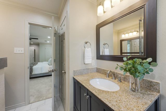 9130 Rangely Drive, Houston, TX 77055