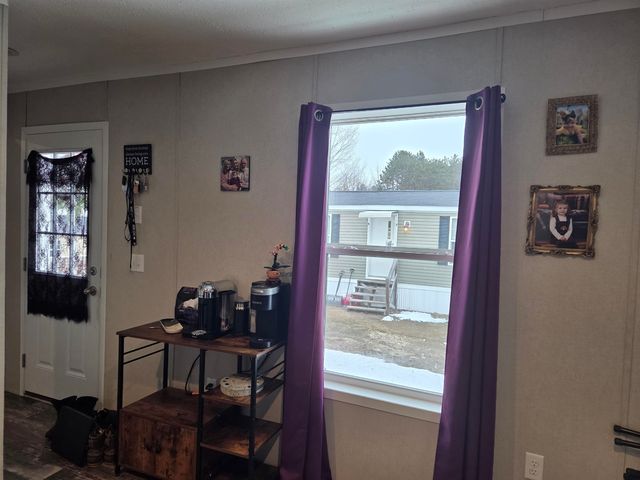 21 Turkey Jim Road, Campton, NH 03223