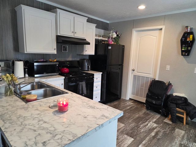 21 Turkey Jim Road, Campton, NH 03223