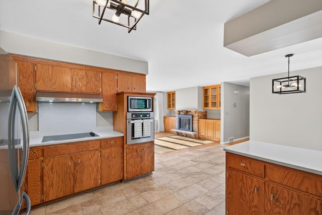 4000 Baker Road, Minnetonka, MN 55305