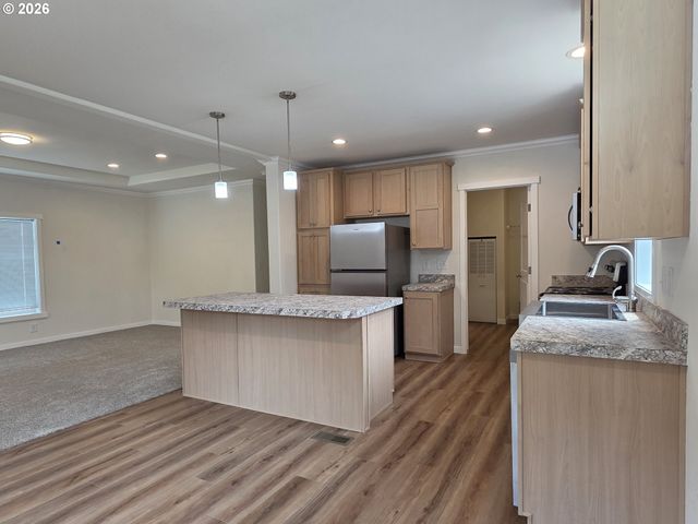 7940 Se Posey, Milwaukie, OR 97267