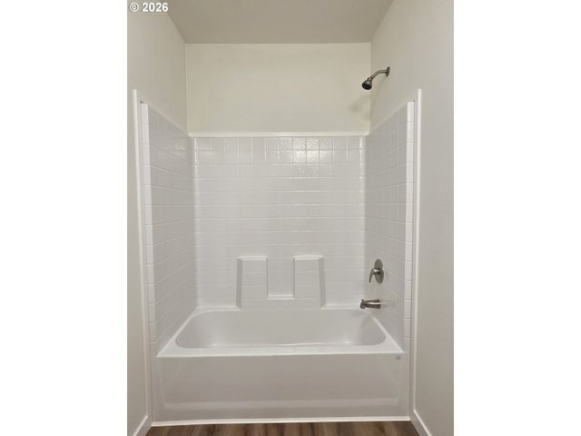 7940 Se Posey, Milwaukie, OR 97267