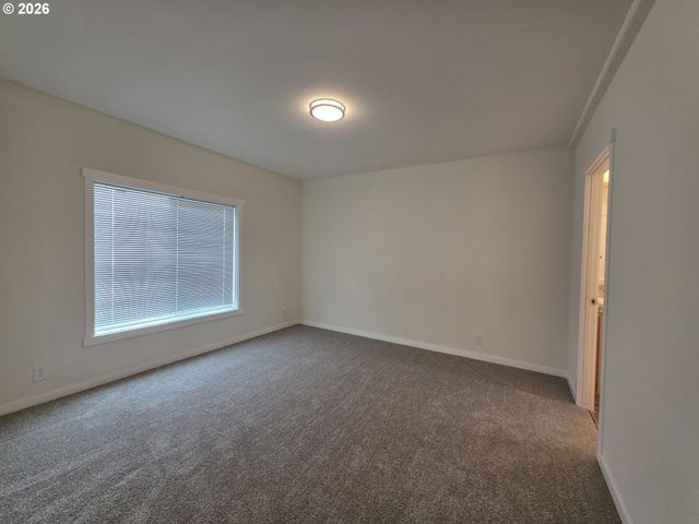 7940 Se Posey, Milwaukie, OR 97267