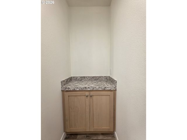 7940 Se Posey, Milwaukie, OR 97267