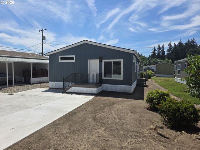 7940 Se Posey, Milwaukie, OR 97267