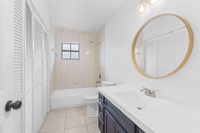 1619 Laurel Leaf Lane B, Fort Pierce, FL 34950