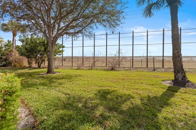 1619 Laurel Leaf Lane B, Fort Pierce, FL 34950