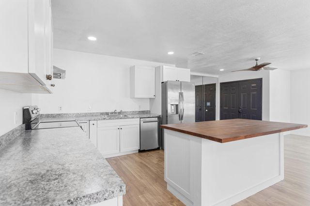 1619 Laurel Leaf Lane B, Fort Pierce, FL 34950