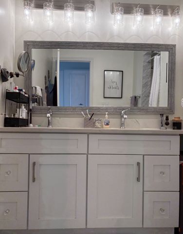 7 Bay St 10, Hull, MA 02045