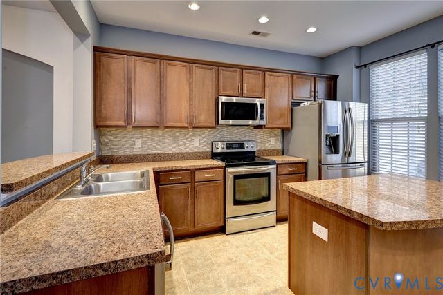 3236 Kenton Ct, Toano, VA 23168