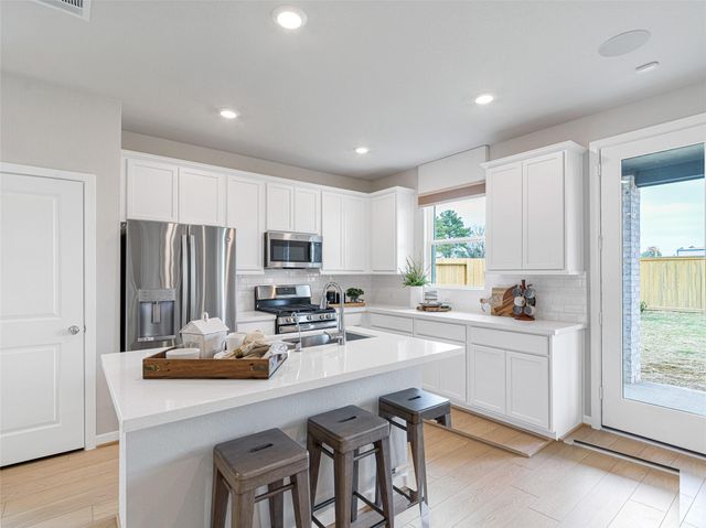 9726 Westminster Manor Drive, Cypress, TX 77433