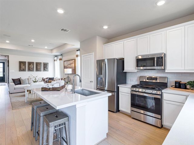 9726 Westminster Manor Drive, Cypress, TX 77433