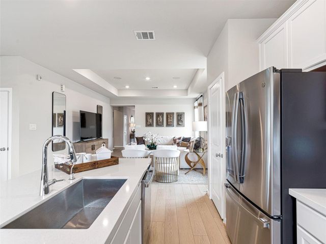 9726 Westminster Manor Drive, Cypress, TX 77433