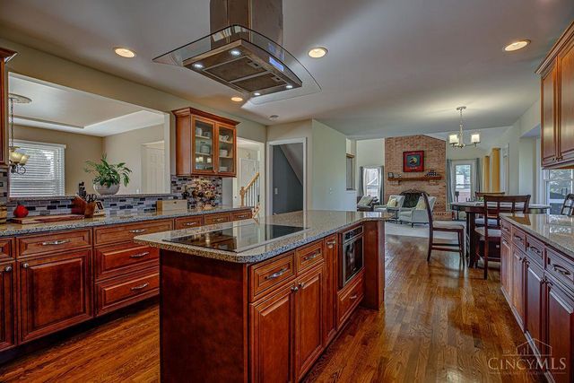 5 Shoal Meadows Court, Fairfield, OH 45014