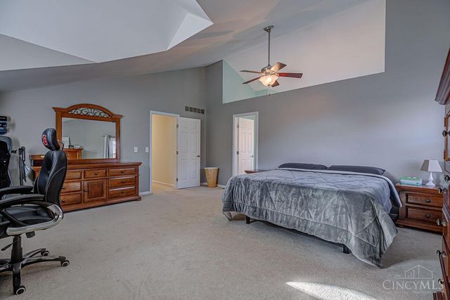 5 Shoal Meadows Court, Fairfield, OH 45014