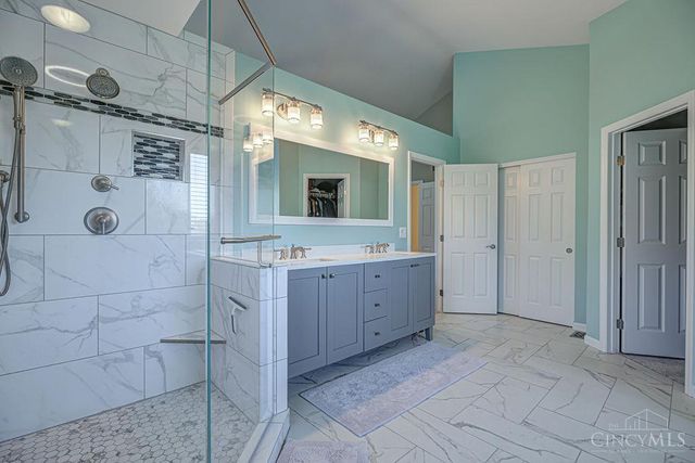 5 Shoal Meadows Court, Fairfield, OH 45014