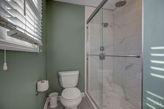 5 Shoal Meadows Court, Fairfield, OH 45014