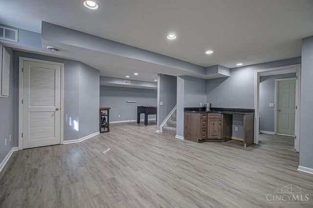 5 Shoal Meadows Court, Fairfield, OH 45014