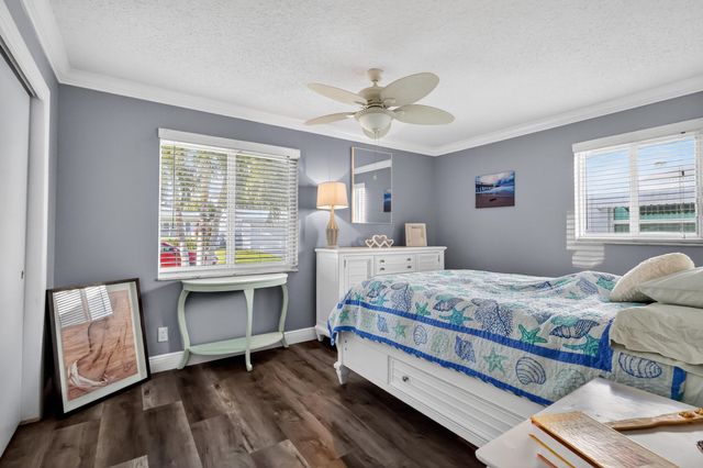 2010 SW 6th Avenue, Boynton Beach, FL 33426