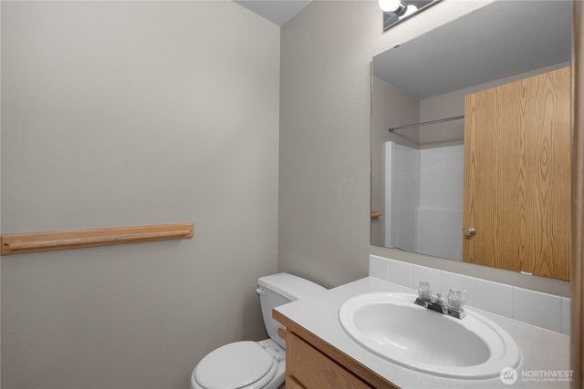 8014 Bedford Lane SE, Tumwater, WA 98501