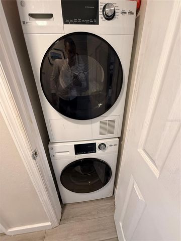 4942 COQUINA KEY DRIVE SE, St Petersburg, FL 33705