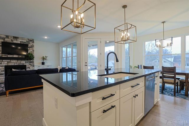 4737 Alpine Avenue, Blue Ash, OH 45242