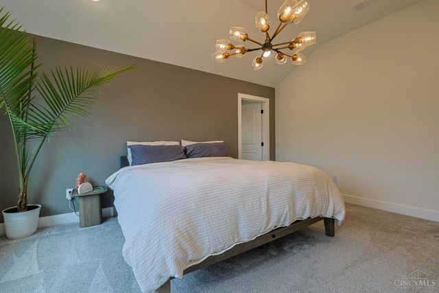 4737 Alpine Avenue, Blue Ash, OH 45242