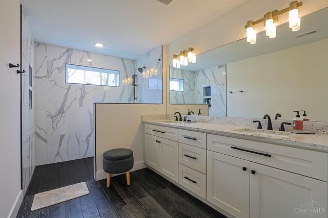 4737 Alpine Avenue, Blue Ash, OH 45242