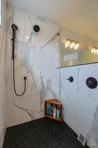 4737 Alpine Avenue, Blue Ash, OH 45242