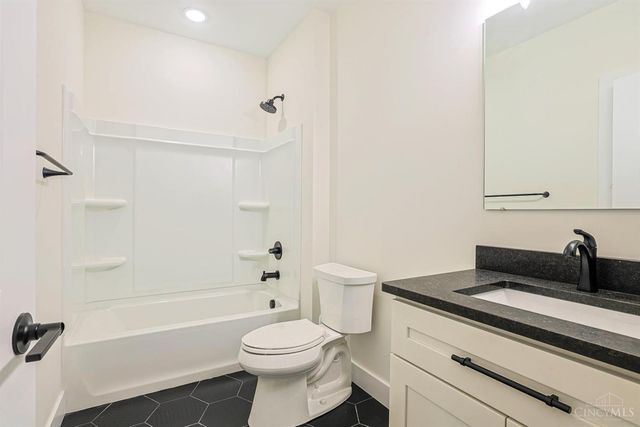 4737 Alpine Avenue, Blue Ash, OH 45242