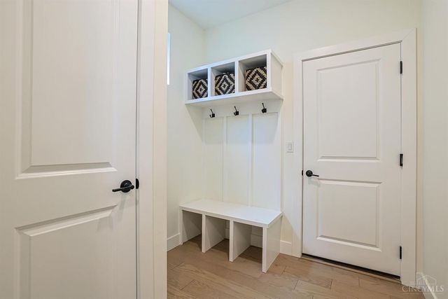 4737 Alpine Avenue, Blue Ash, OH 45242