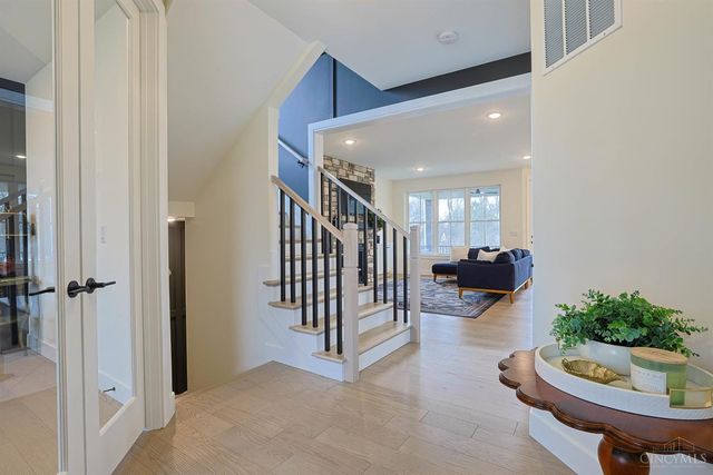 4737 Alpine Avenue, Blue Ash, OH 45242