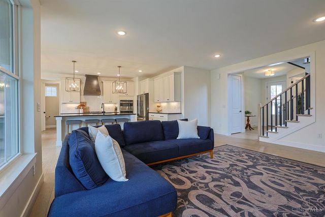 4737 Alpine Avenue, Blue Ash, OH 45242