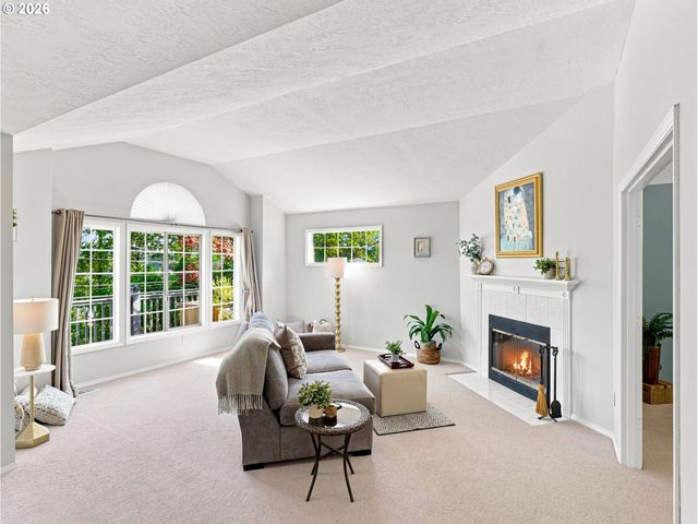 7215 Sw 8TH Ave, Portland, OR 97219